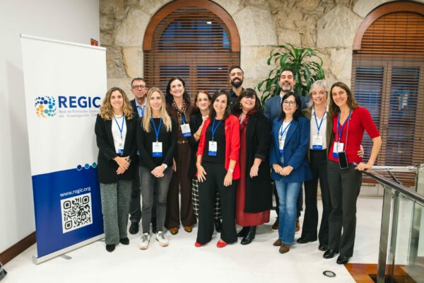 Junta 2026 + Julieta e Iztiar-min