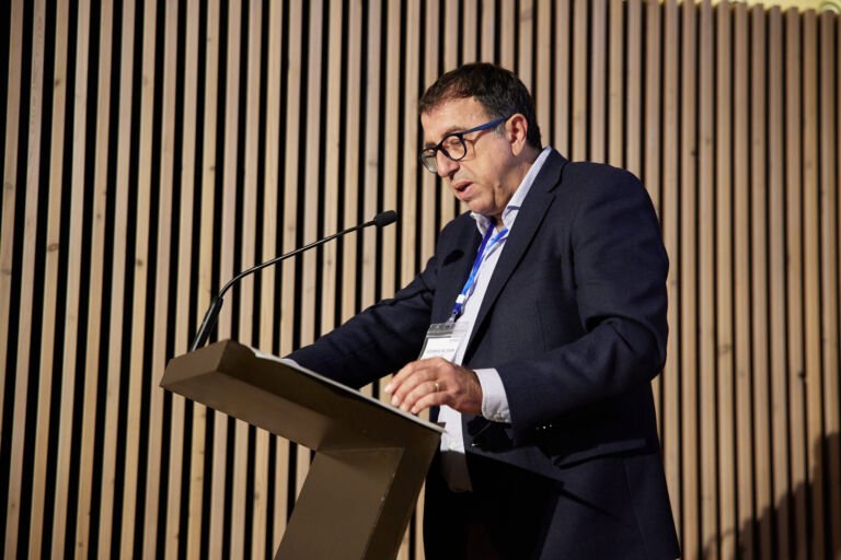 015005REGIC_DIA1__R2A8259-scaled