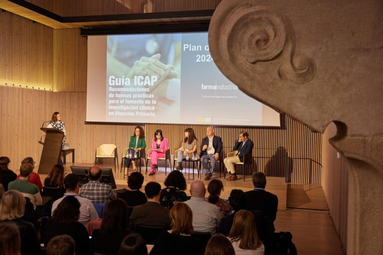 029019REGIC_DIA1__R2A8332-scaled