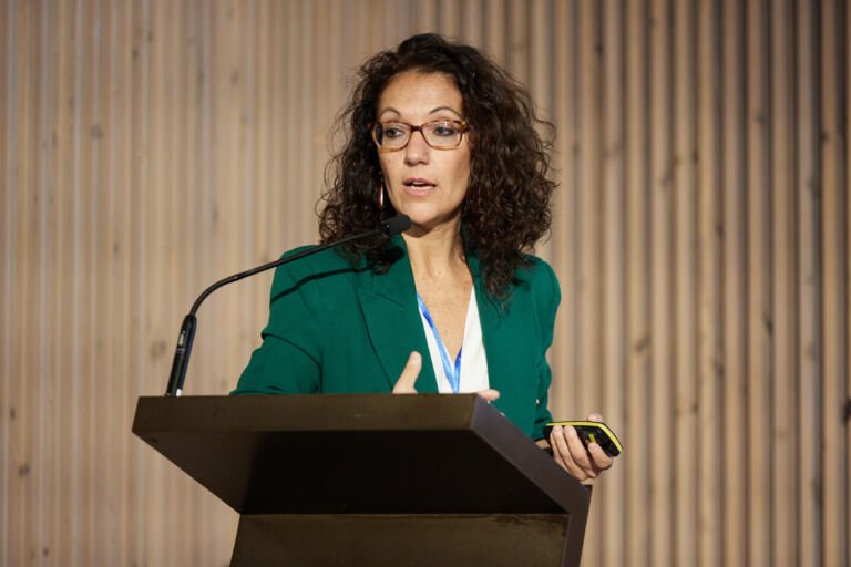 042032REGIC_DIA1__R2A8389-scaled