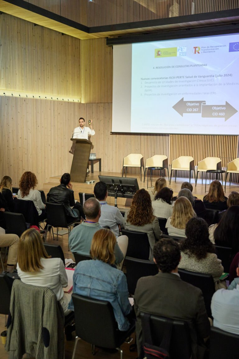 114104REGIC_DIA1__R2A8653-scaled